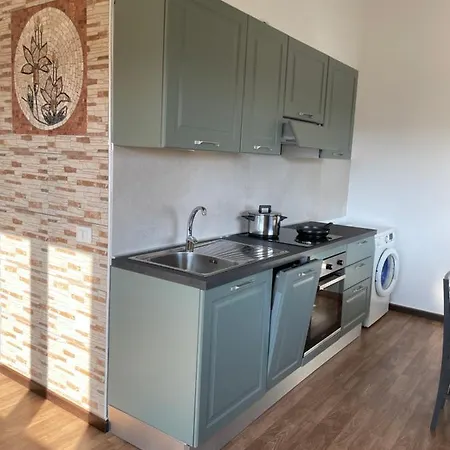 Casa Azzurra 아파트 바리사르도